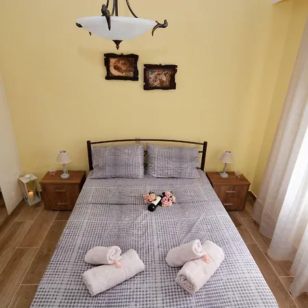 Tatil Evi John And Tania's Garden *